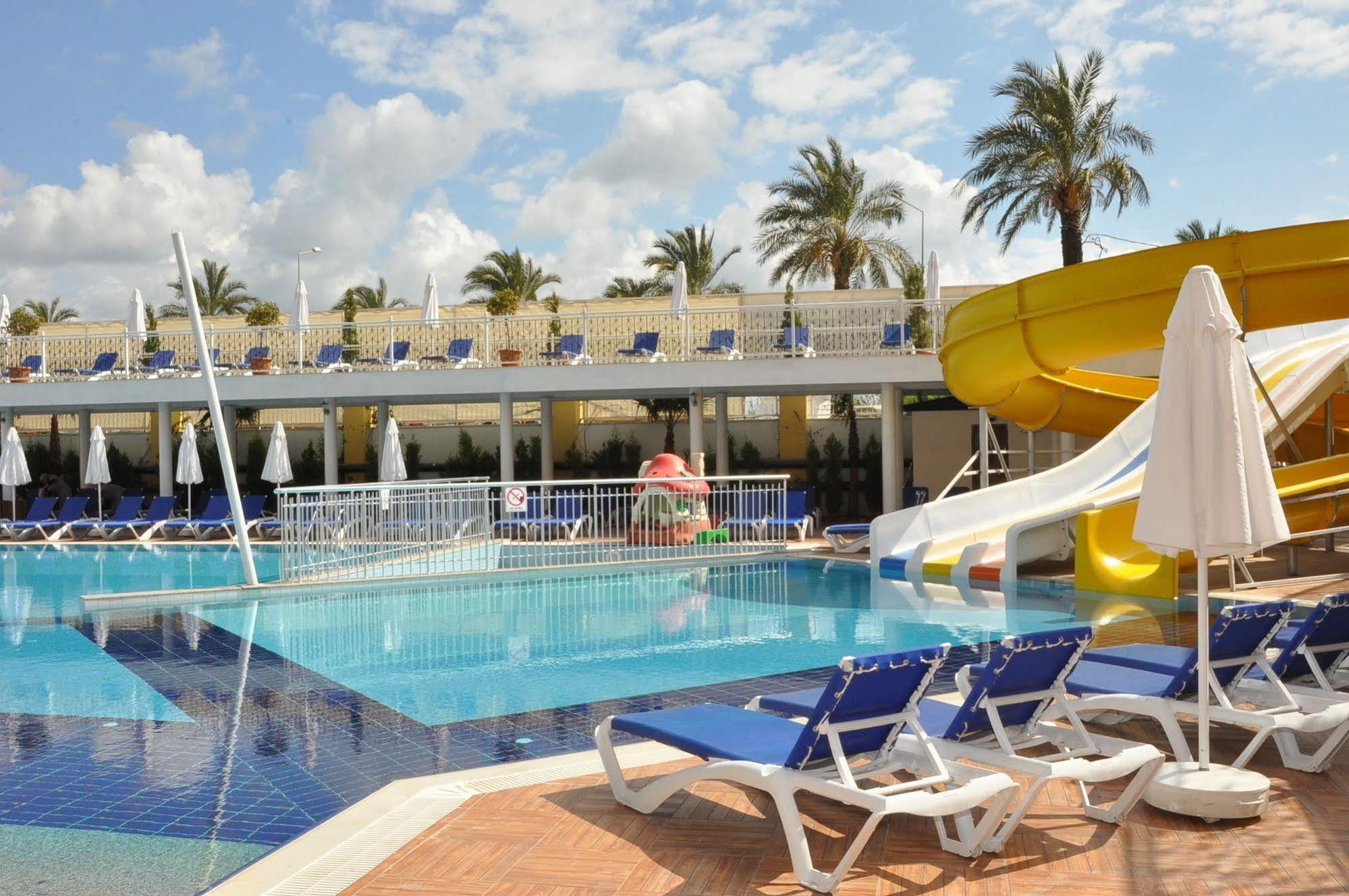 Dream World Resort & Spa Sidé Extérieur photo